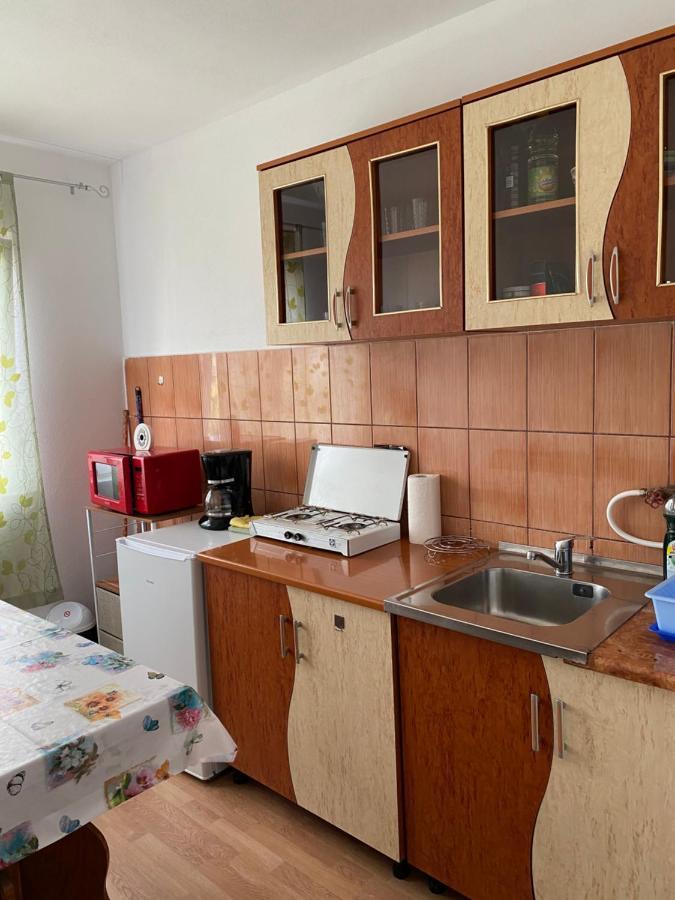 Apartament Ally'S Lägenhet Orşova Exteriör bild